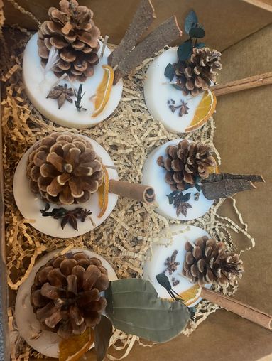 Aromatic Fire Starter Gift Set – 6 Pack with Cinnamon, Bay Leaf, Orange & Star Anise | Natural Soy Wax Fire Lighters for Log Burners & Fire Pits