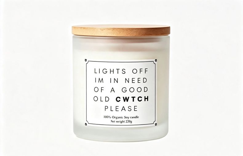 Lights off i'm in need of a cwtch